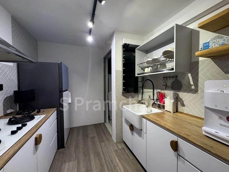 Common Room (Condo) for Rent in  Whitewater - Image 6