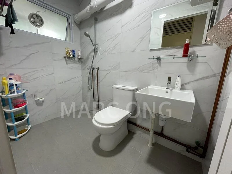 Common Room (HDB) for Rent in  918 Hougang Avenue 9 - Image 2