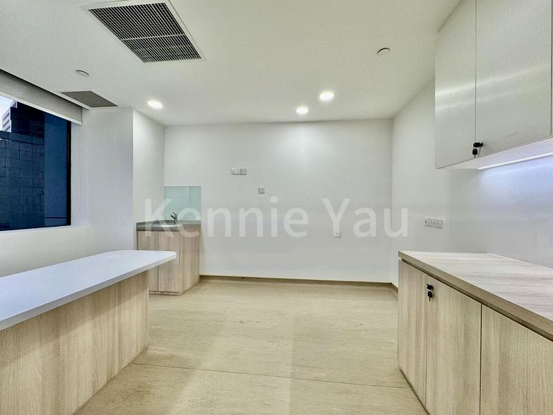 Medical Suite for Rent: Mount Elizabeth Hospital / Medical Center - Image 9