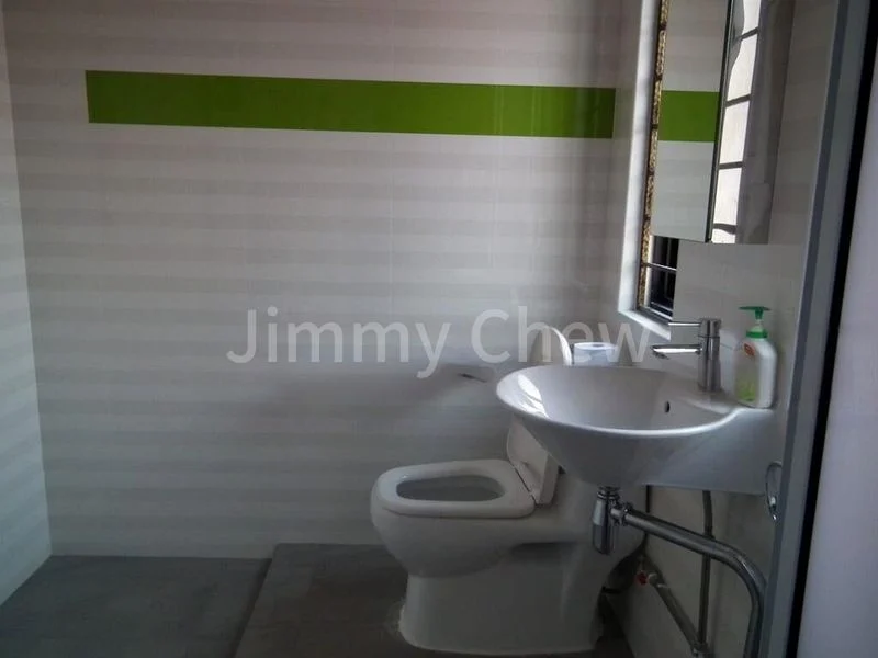 3 Room (3A) HDB for Rent in  64 Tiong Poh Road - Image 6