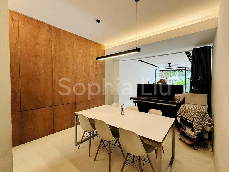 2 Bed Condo for Sale in  Far Horizon Garden - Image 5