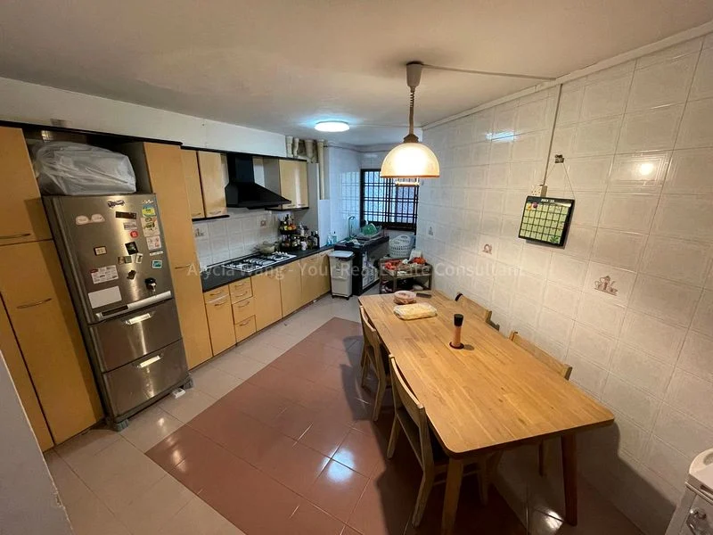 4 Room (4NG) HDB for Sale in 106 Jalan Dusun - Image 4