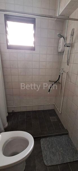 Room (HDB) for Rent in  659D Jurong West Street 65 - Image 11