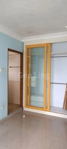 4 Room (4A) HDB for Sale in  60 Teban Gardens Road - Image 6