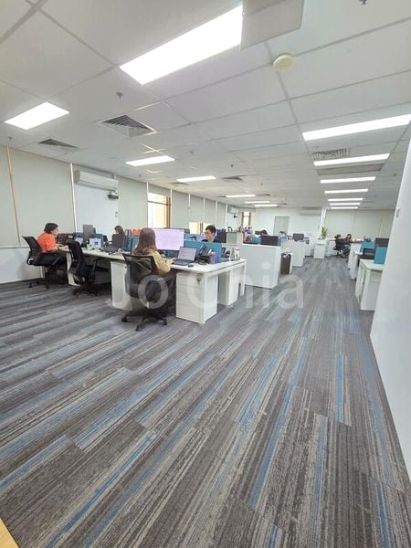 Office for Rent: Peninsula Plaza - Image 3