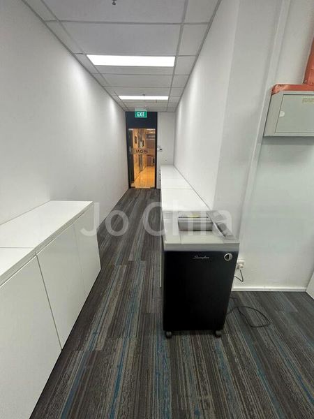 Office for Rent: Peninsula Plaza - Image 12