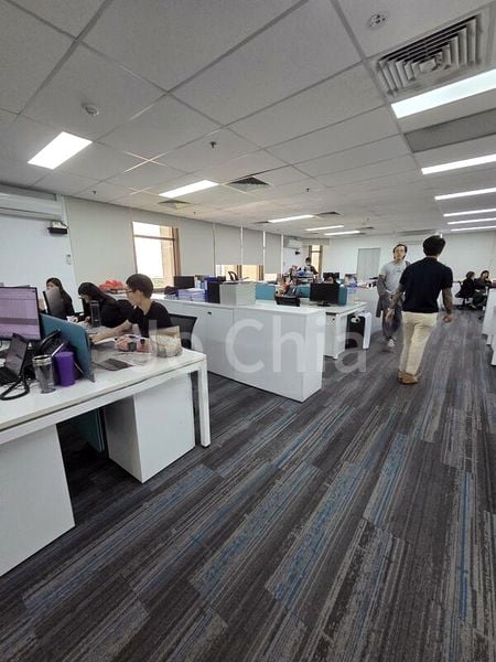 Office for Rent: Peninsula Plaza - Image 10