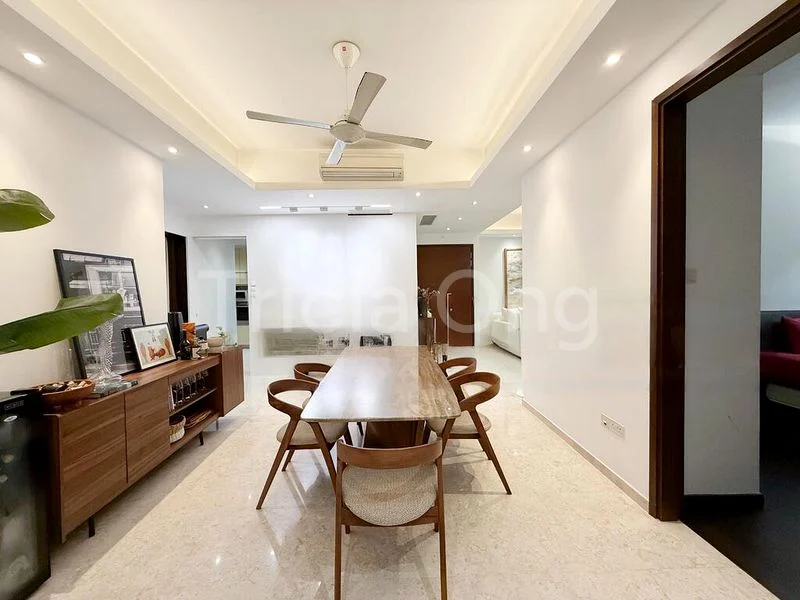 4 Bed Condo for Sale in  The Cornwall - Image 11