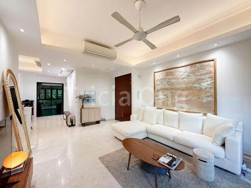 4 Bed Condo for Sale in  The Cornwall - Image 18