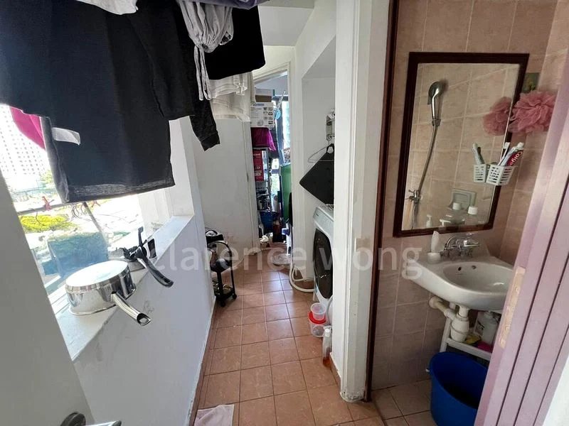 3 Bed Condo for Rent in  Aquarius By The Park - Image 8