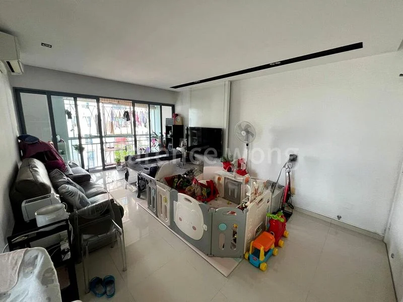 3 Bed Condo for Rent in  Aquarius By The Park - Image 4