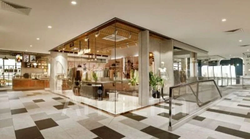 Mall Shop for Sale: Manhattan House - Image 2
