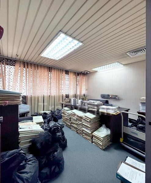 Office for Sale: People's Park Centre - Image 1