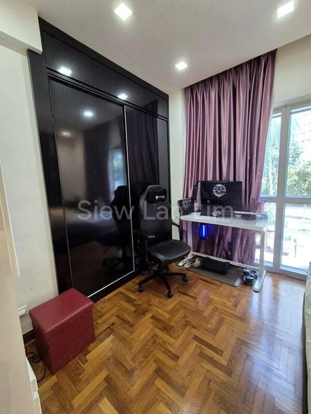 2 Bed Condo for Sale in  The Bayshore - Image 7