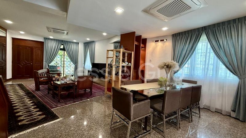 5 Bed Semi-Detached House (Landed) for Sale in  St Nicholas View - Image 2