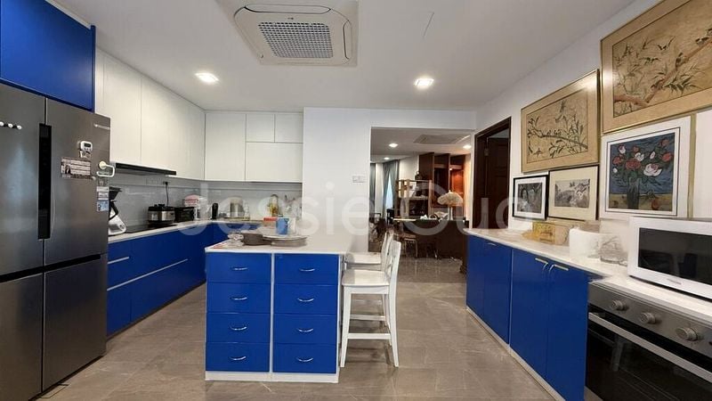 5 Bed Semi-Detached House (Landed) for Sale in  St Nicholas View - Image 3