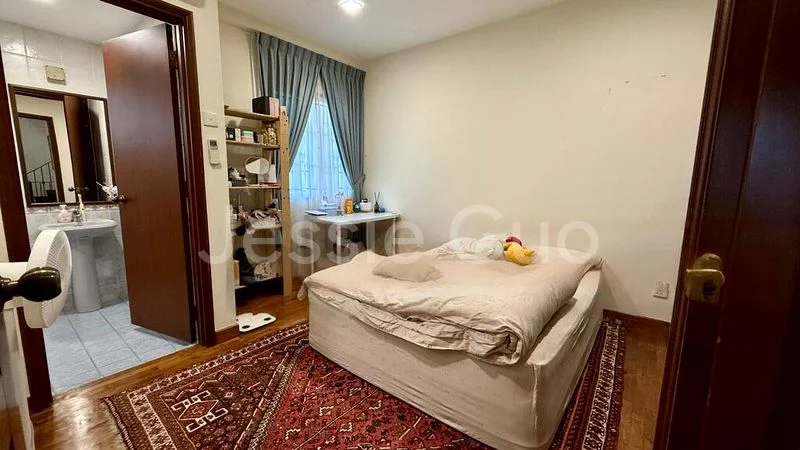 5 Bed Semi-Detached House (Landed) for Sale in  St Nicholas View - Image 6