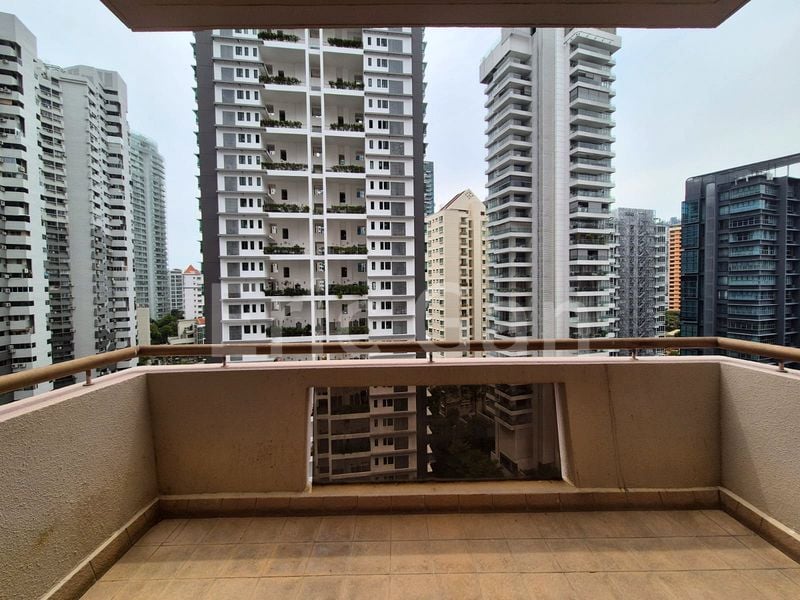 4 Bed Condo for Rent in  Leonie Condotel - Image 3
