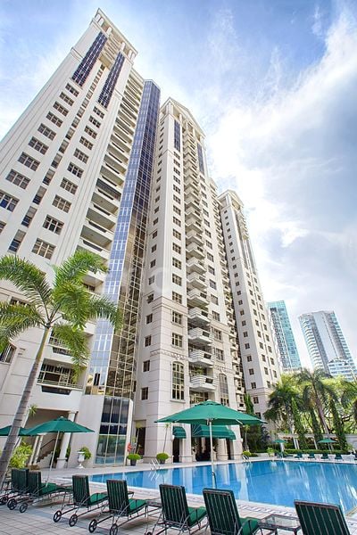 4 Bed Condo for Rent in  Leonie Condotel - Image 32