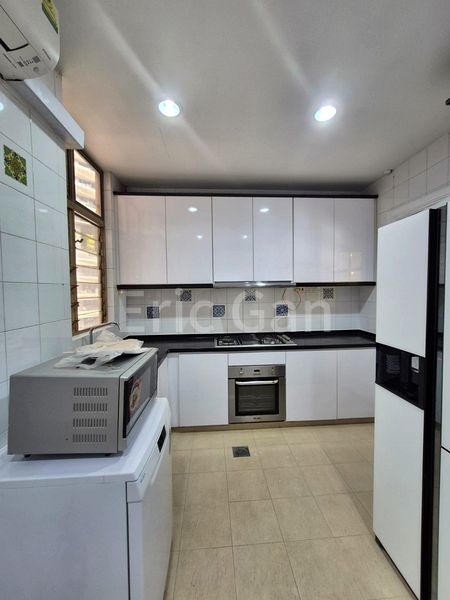 4 Bed Condo for Rent in  Leonie Condotel - Image 6