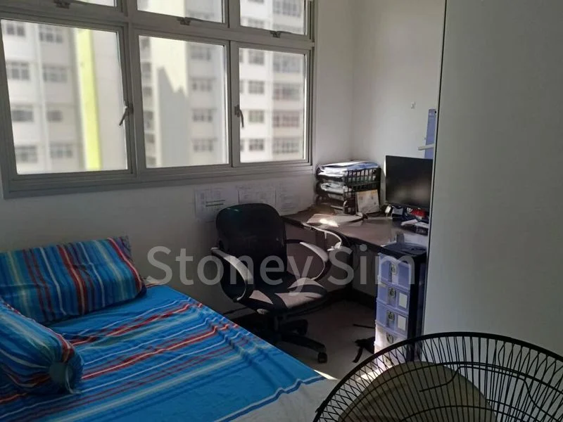 4 Room (4A) HDB for Rent in  524A Tampines Central 7 - Image 4
