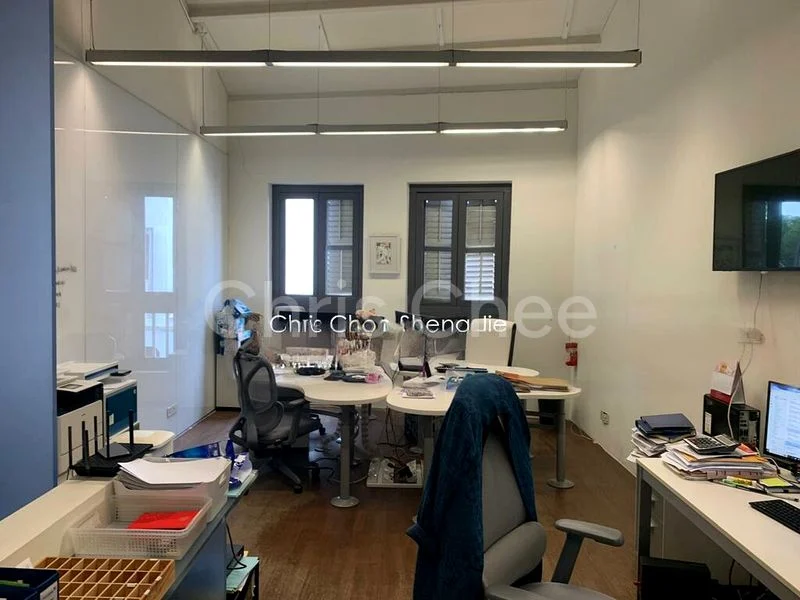 Shop / Shophouse for Rent: RESTAURANT / GYM / OFFICE / RETAIL on DUXTON ROAD - Image 2