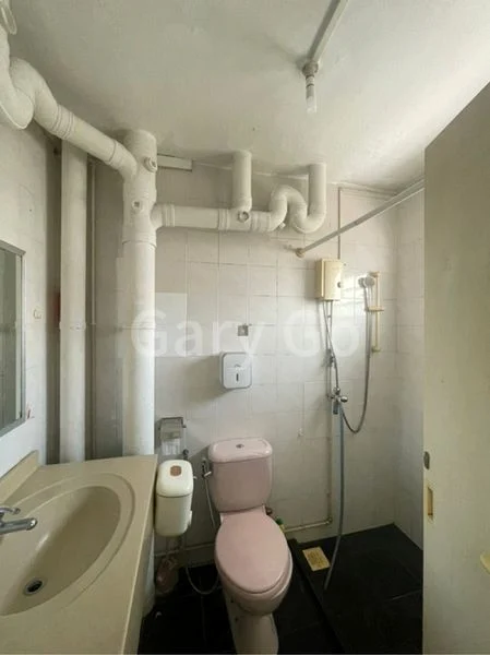 4 Room (4A) HDB for Rent in 175 Lompang Road - Image 9