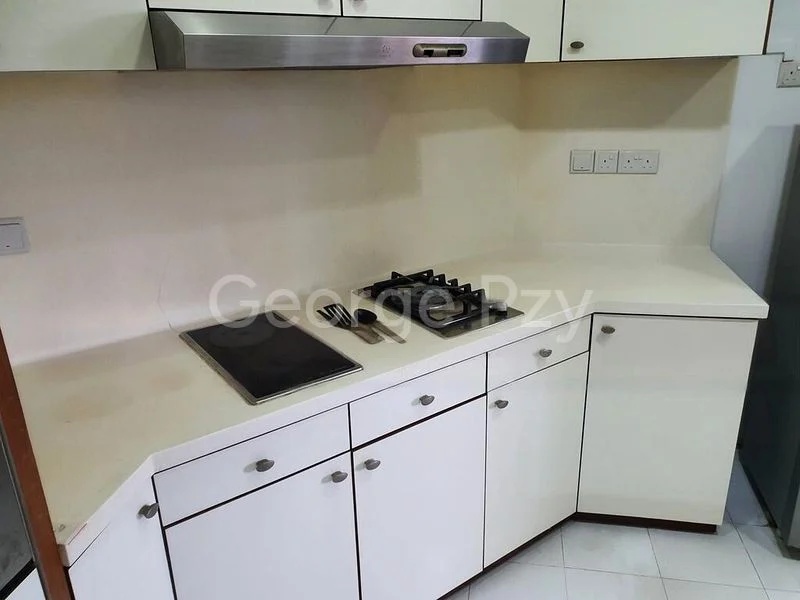 Common Room (Condo) for Rent in  Rafflesia Condominium - Image 5