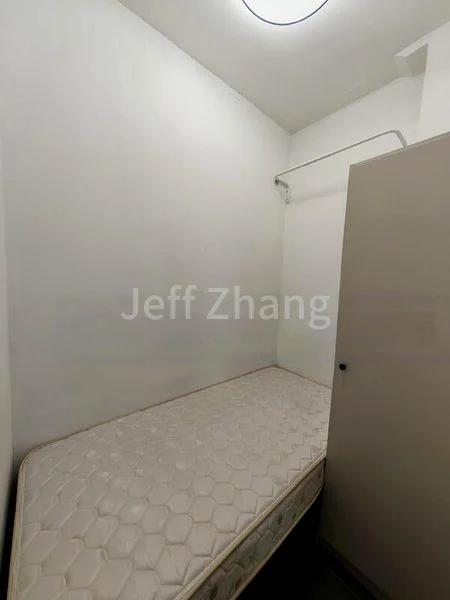 Common Room (Condo) for Rent in  Eight Riversuites - Image 2