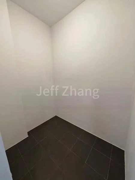 Common Room (Condo) for Rent in  Eight Riversuites - Image 6