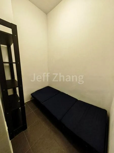 Common Room (Condo) for Rent in  Eight Riversuites - Image 8