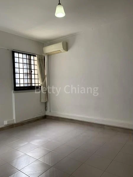 3 Room (3NG) HDB for Rent in  313 Shunfu Road - Image 4