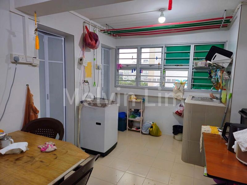 3 Room (3I) HDB for Sale in  72 Geylang Bahru - Image 7