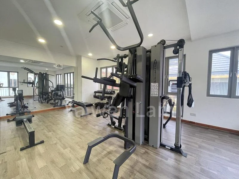 6 Bed Terraced House (Landed) for Sale in  Bedok Market Place - Image 3