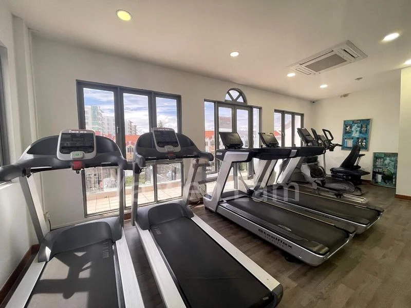 6 Bed Terraced House (Landed) for Sale in  Bedok Market Place - Image 2