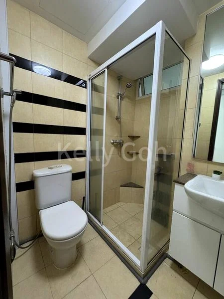 Master Room (Condo) for Rent in  The Warren - Image 11