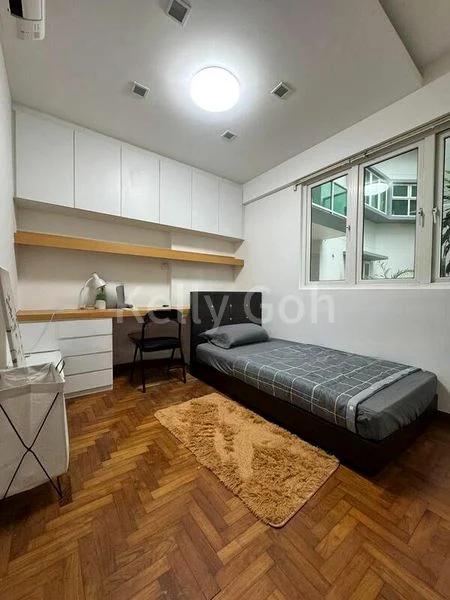 Master Room (Condo) for Rent in  The Warren - Image 2