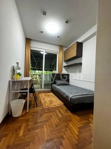 Master Room (Condo) for Rent in  The Warren - Image 4