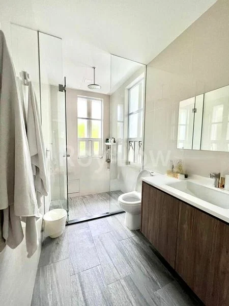 6 Bed Bungalow (Landed) for Sale in  Lynwood Eight - Image 4