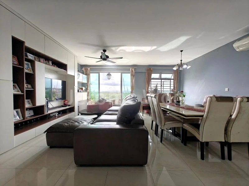 5 Room (5A) HDB for Sale in  476B Upper Serangoon View - Image 3