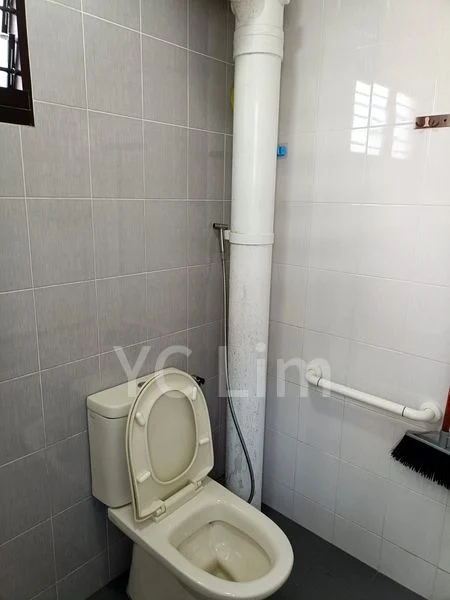 Common Room (HDB) for Rent in  228 Jurong East Street 21 - Image 5