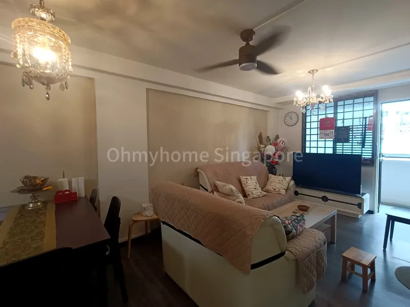3 Room (3I) HDB for Sale in  2 Ghim Moh Road - Image 4