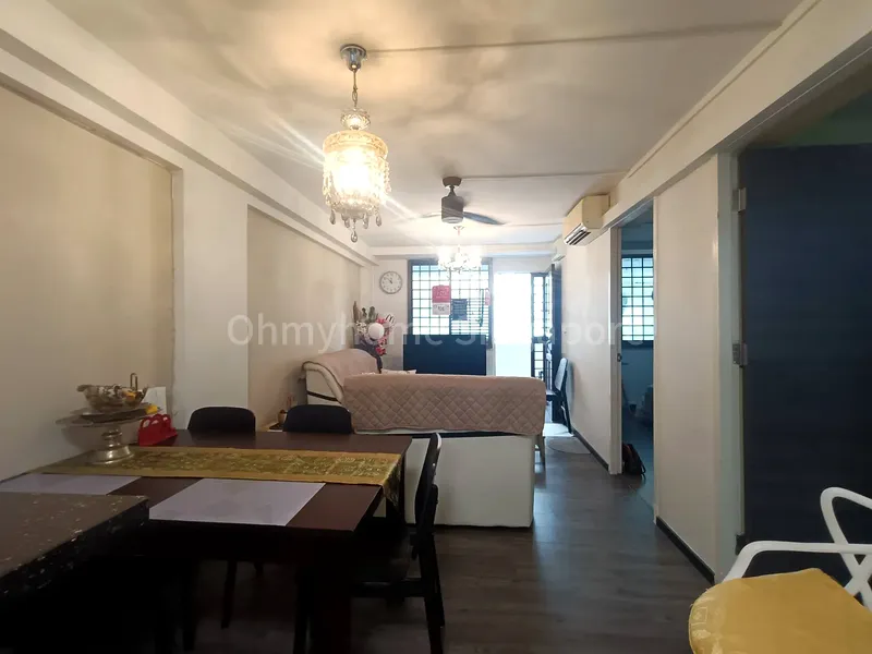 3 Room (3I) HDB for Sale in  2 Ghim Moh Road - Image 2