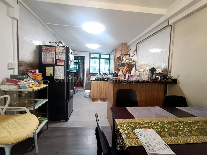 3 Room (3I) HDB for Sale in  2 Ghim Moh Road - Image 3