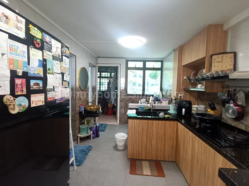 3 Room (3I) HDB for Sale in  2 Ghim Moh Road - Image 6