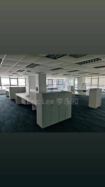 Office for Rent: Fragrance Empire Building - Image 2