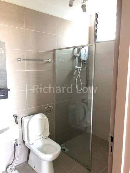 Master Room (Condo) for Rent in  85 SOHO @ Boon Lay - Image 4