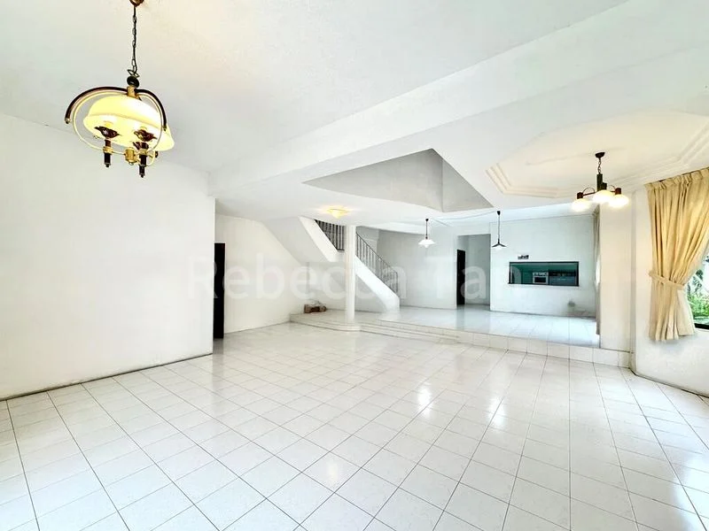 6 Bed Semi-Detached House (Landed) for Sale around  Crowhurst Drive - Image 15