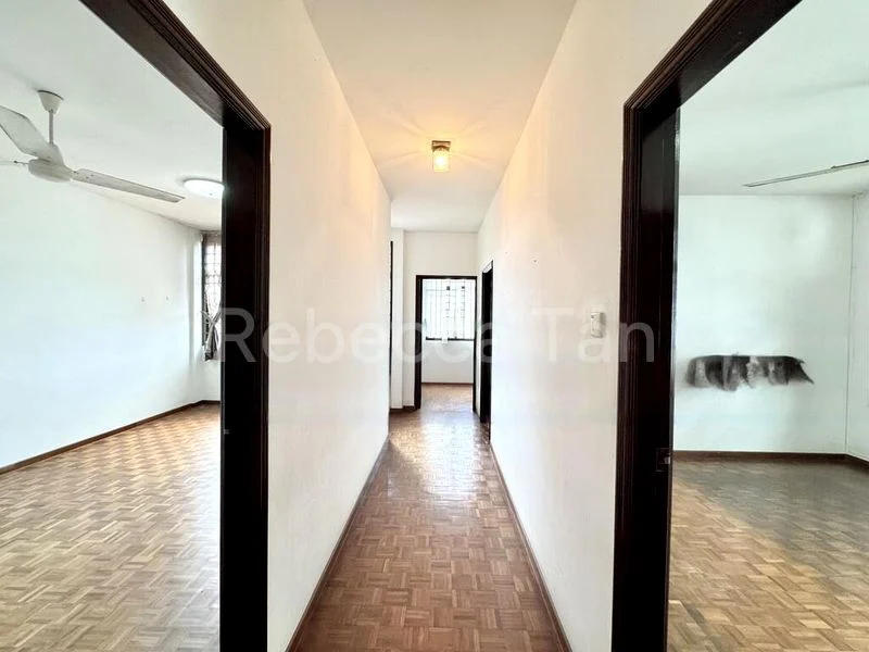 6 Bed Semi-Detached House (Landed) for Sale around  Crowhurst Drive - Image 3