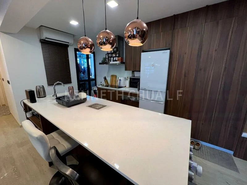 Premium HDB for Sale in  90 Dawson Road - Image 16